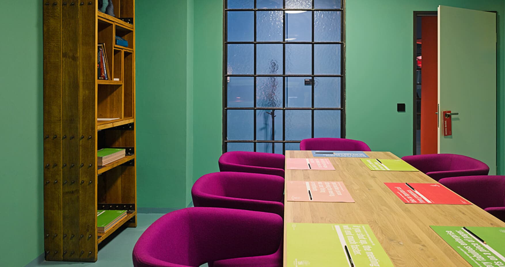 Studio 54 by 25hours Foto 2