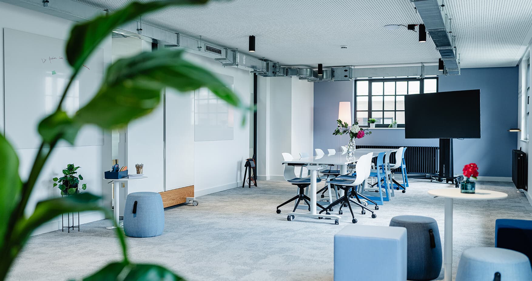 1000 Satellites München The Malt Foto 5