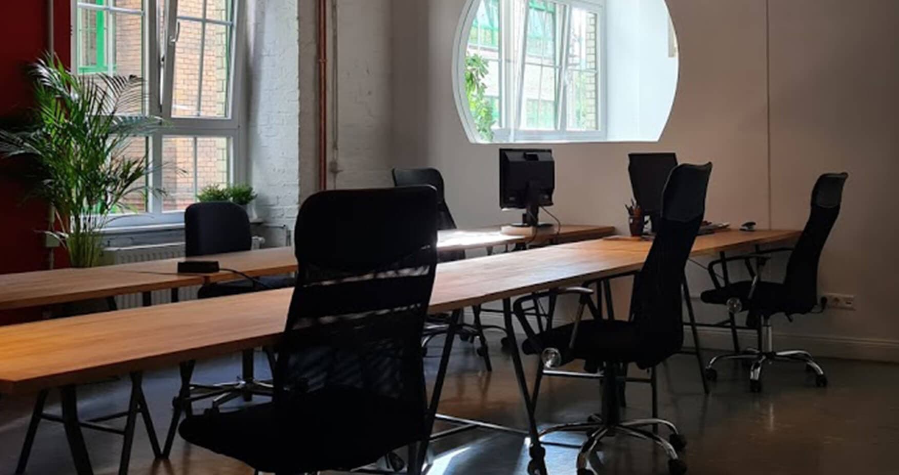 Skalitzer33 rent-a-desk Foto 3