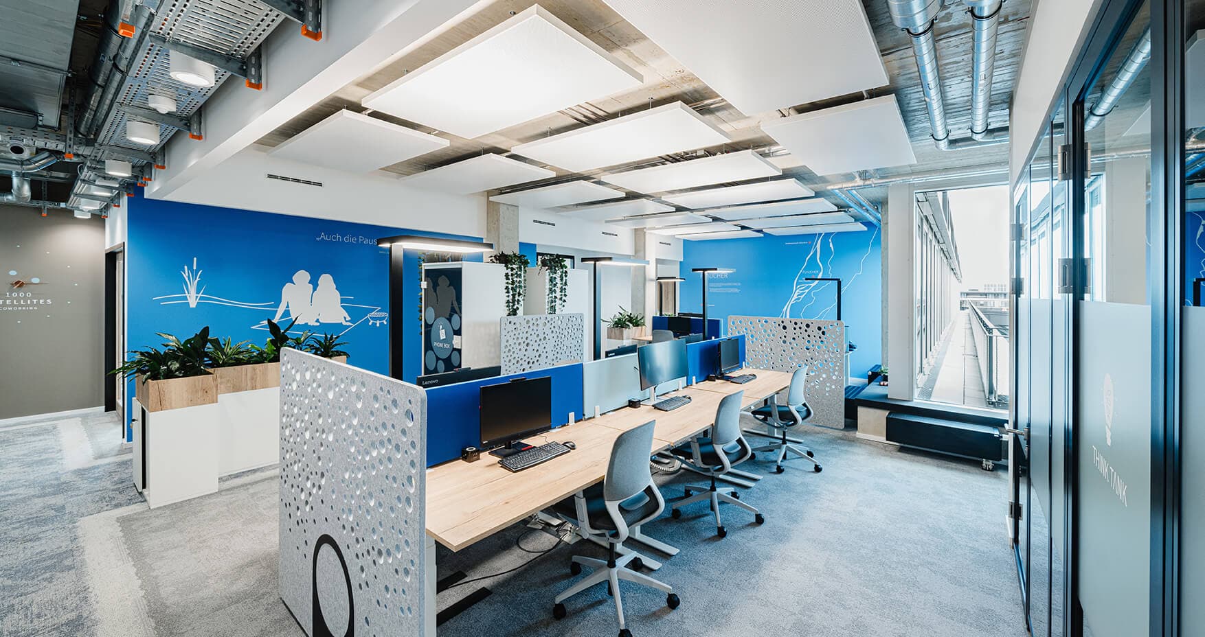 1000 Satellites München SOHO Foto 3