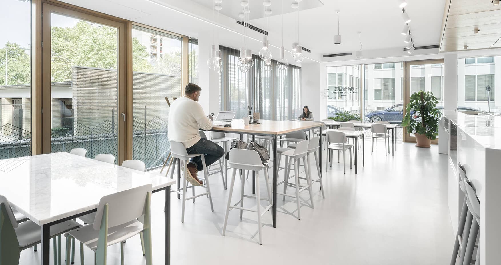 Spaces Düsseldorf Kennedydamm 1