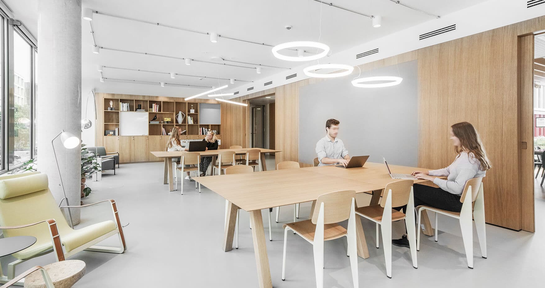 Spaces Frankfurt The Docks 1